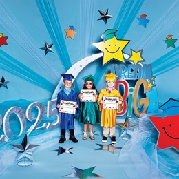 Dream Big Graduation Complete Theme